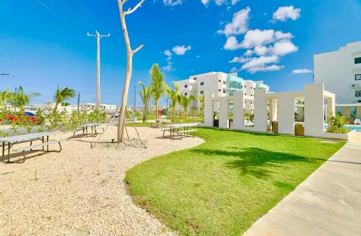 Palm Vibe Condo - Downtown 푼타 카나 0*,